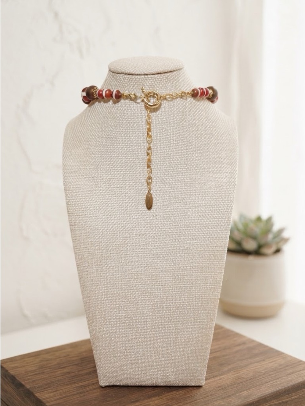 Handmade Banded Agate, Wood and Gold Tone set with Carved Dragon Pendant in Wood - Picture 3 of 3